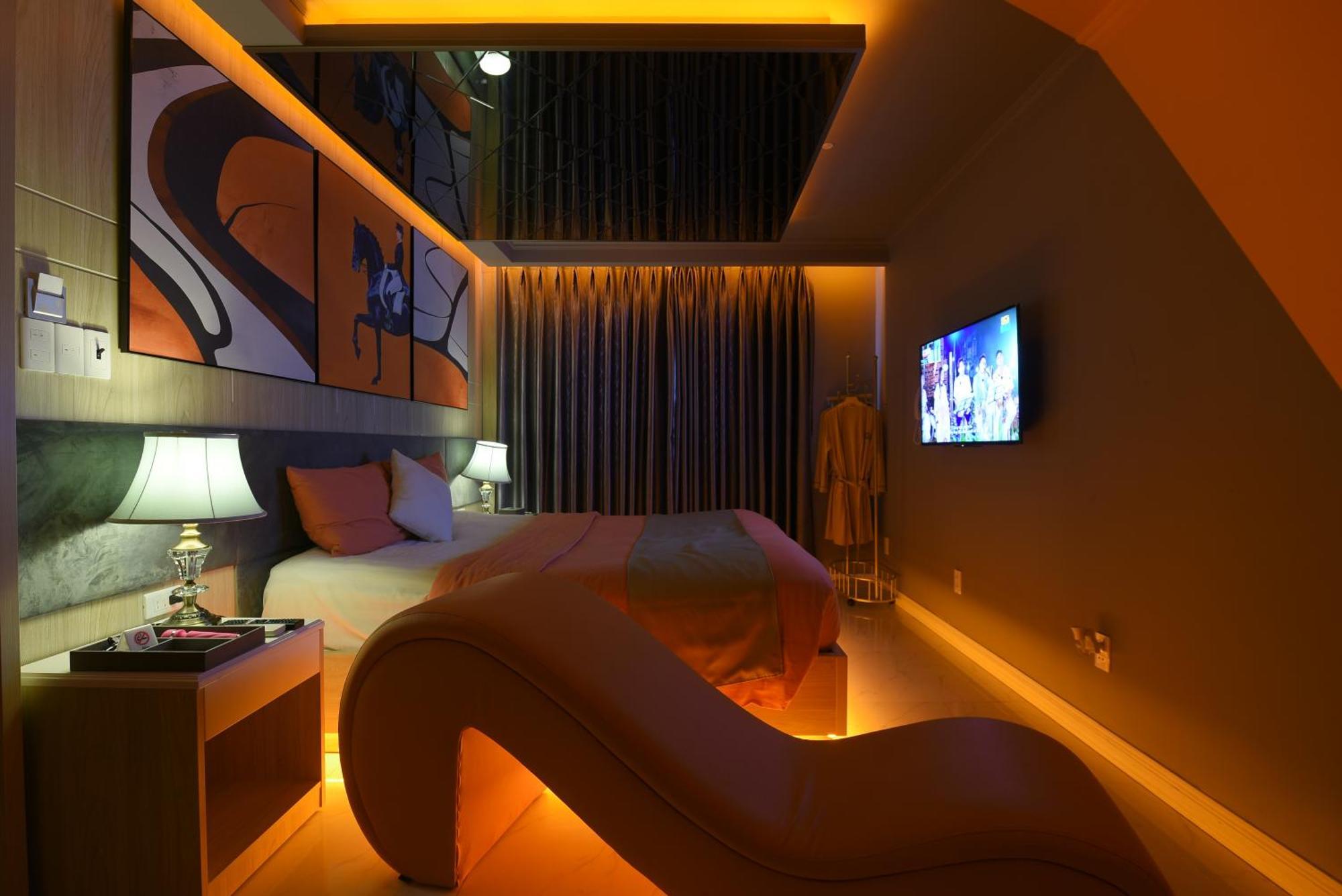 Chiic House 1 - Khach San Tinh Yeu Hotel Da Nang Buitenkant foto