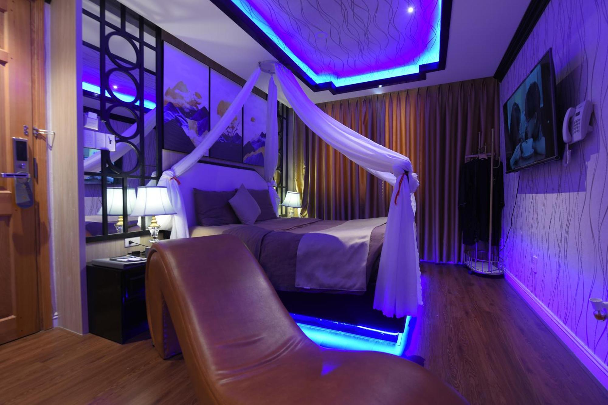 Chiic House 1 - Khach San Tinh Yeu Hotel Da Nang Buitenkant foto